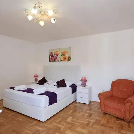 Maruna Self Check-in Appartement *