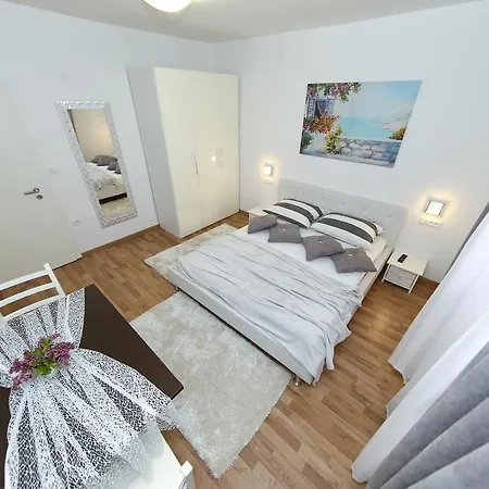 Appartement Maruna Self Check-in *