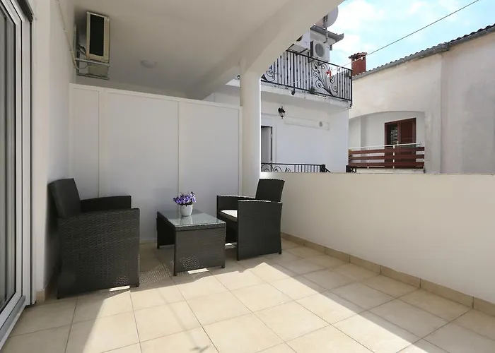 Maruna Self Check-in * Zadar